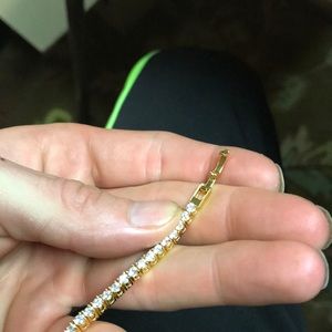 Women’s very luxurious ankle or wrist bracelet